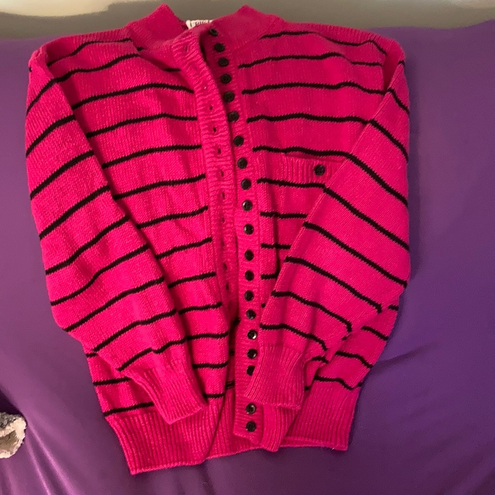 Women’s petite sweater